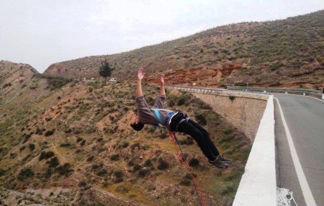 Espectacular salto de puenting
